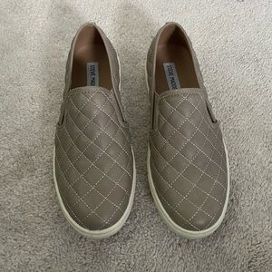 Tan Steve Madden Slip-Ons, never worn size 8